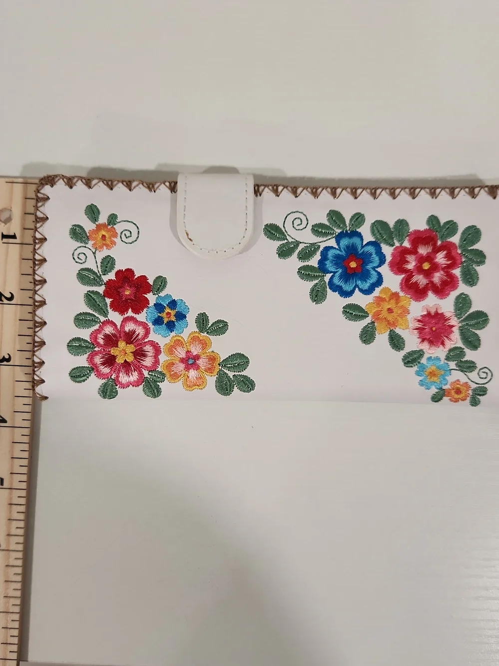 LAVISHY Elma Bohemian Flower Embroidered Large Flat Wallet White Vagan Leather